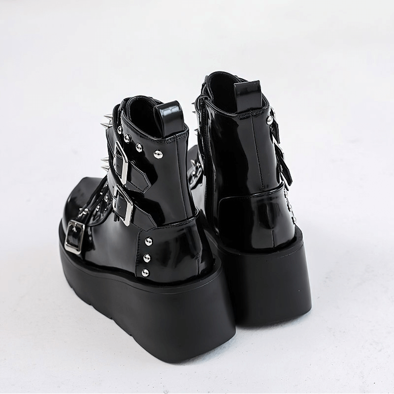 Gothic Buckles Platform Ankle Boots / Fashion Rivets Lace-Up Punk Shoes for Women